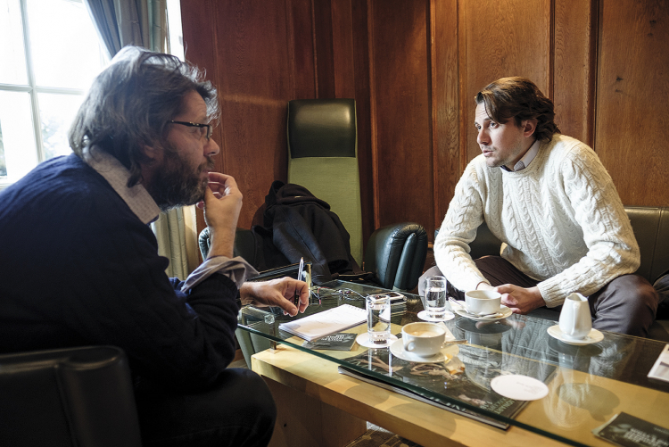 Georg Mair im Gespräch mit dem Bozner  Unternehmer Simon Karner