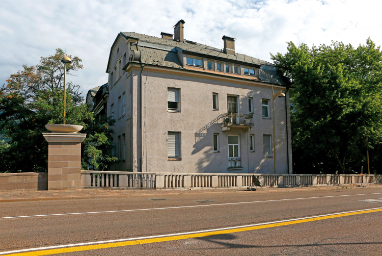 Tosolinis Gebäude 